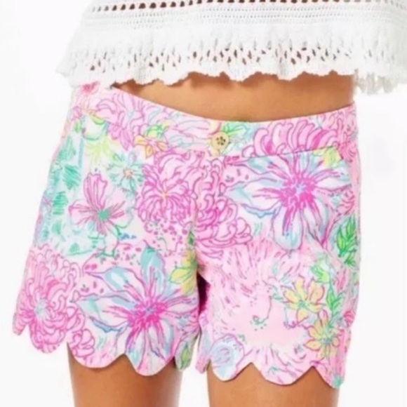 Lilly Pulitzer Pants - Lilly Pulitzer Buttercup Stretch Short